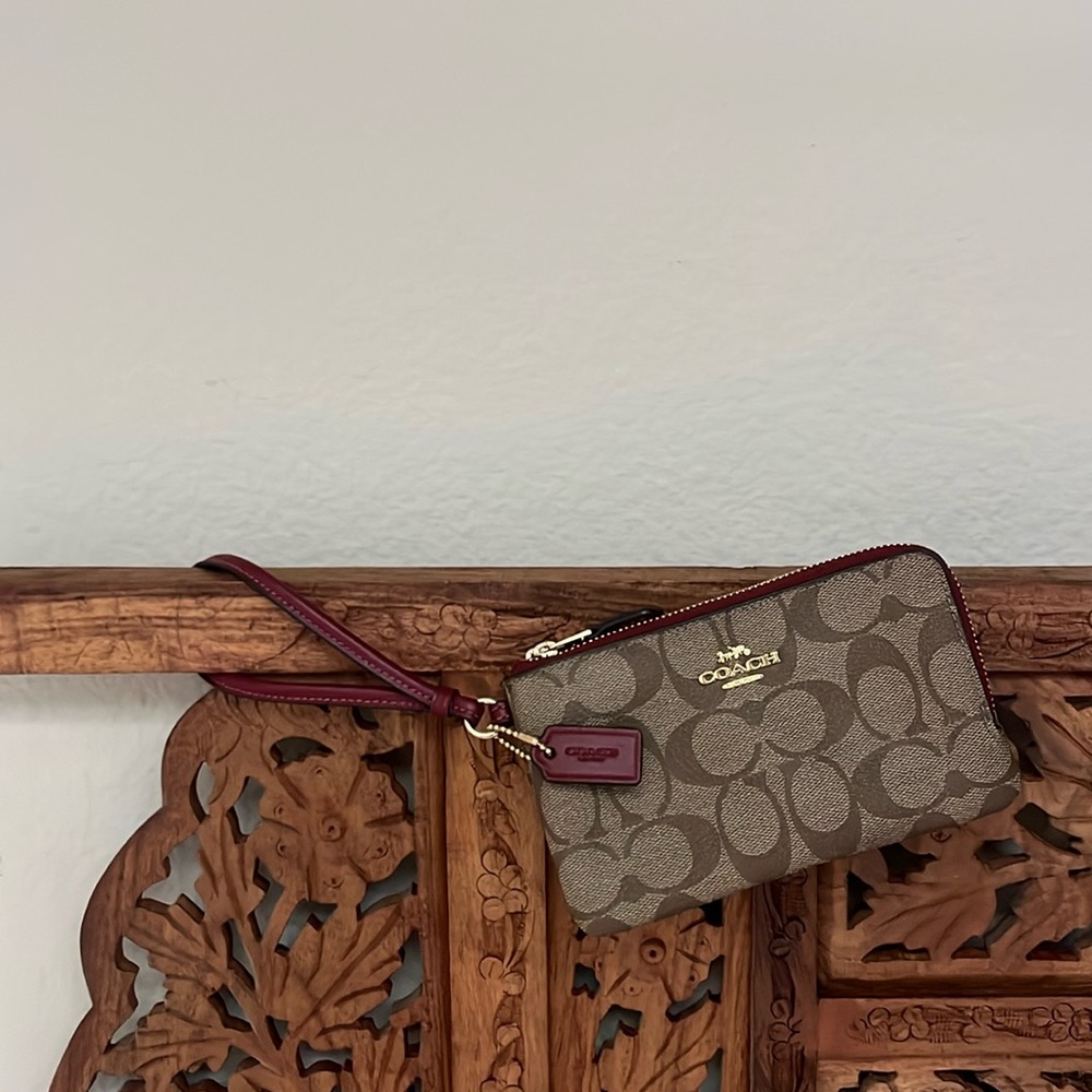 Coach Wallet/Phone Clutch